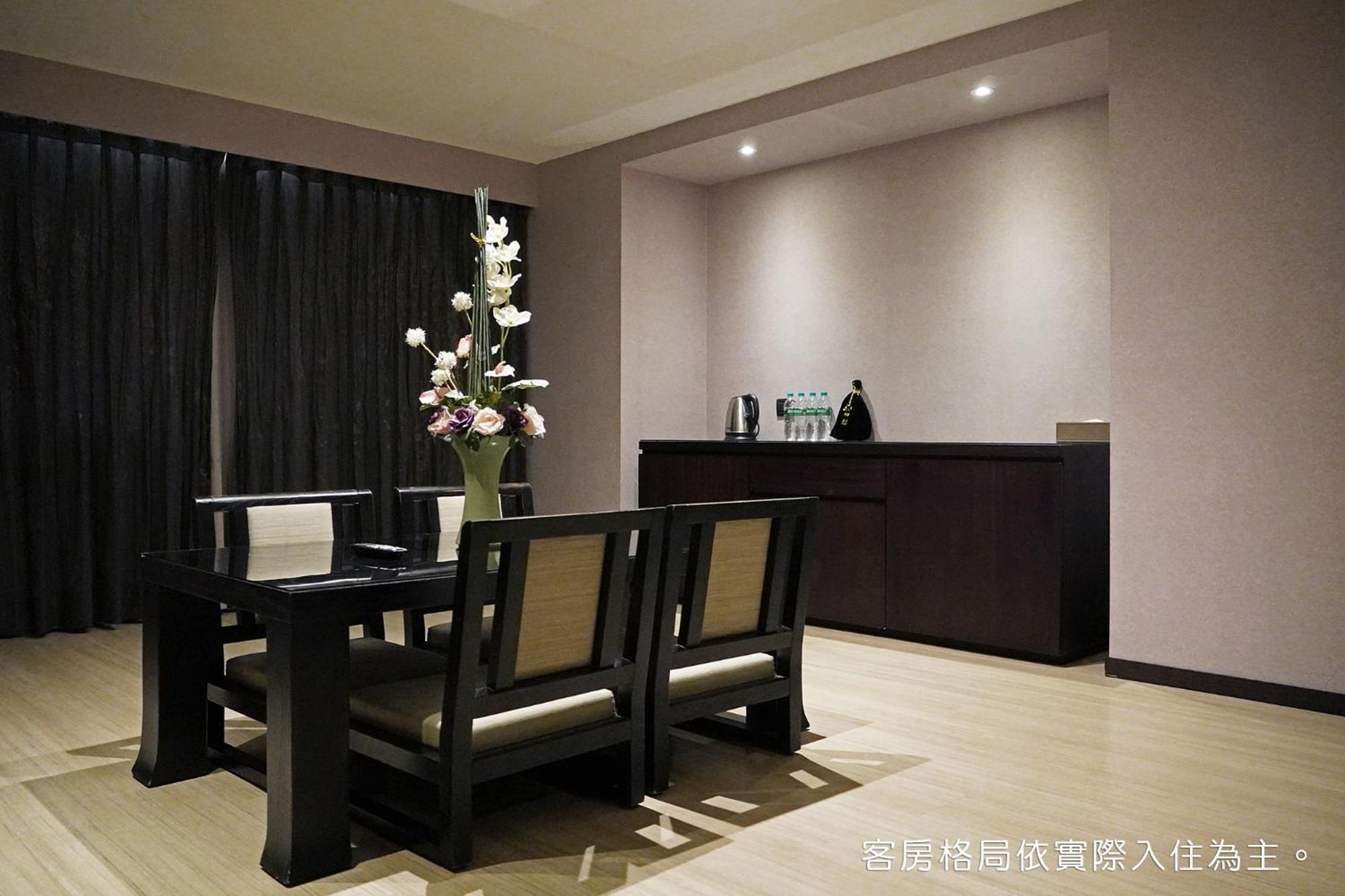 Talmud Hotel Kaohsiung Loveriver Ngoại thất bức ảnh